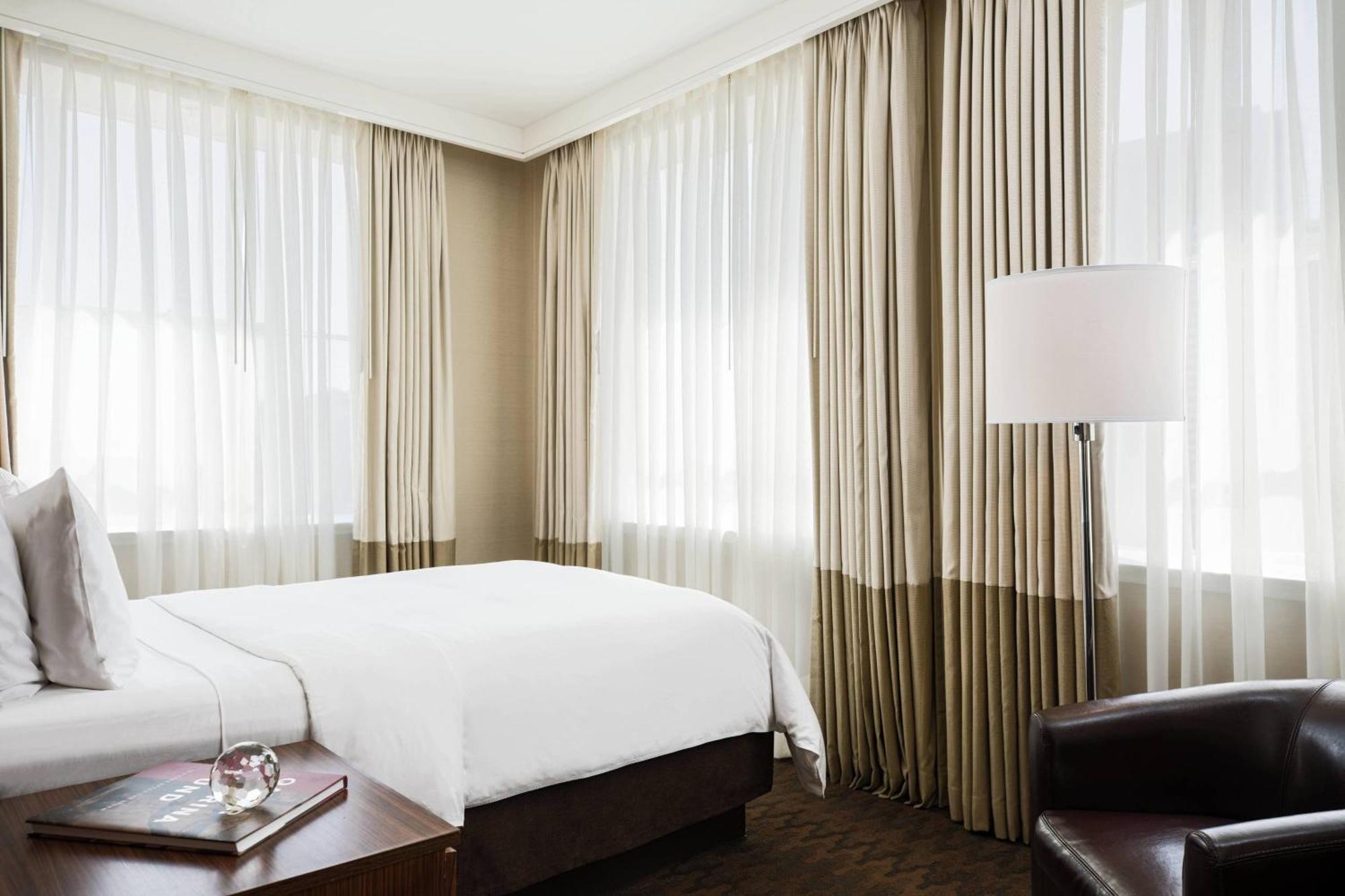 Renaissance New Orleans Pere Marquette French Quarter Area Hotel Dış mekan fotoğraf